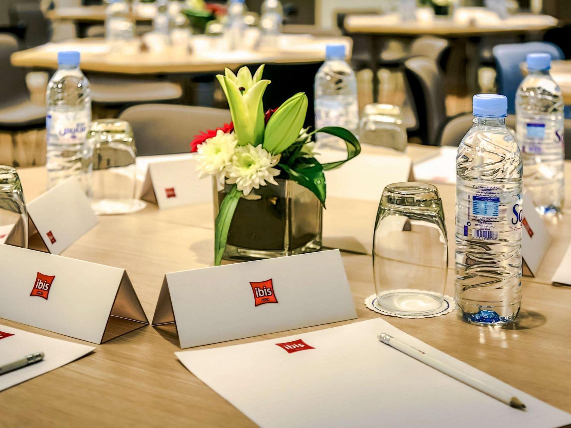 Hotel Ibis Rabat Agdal Exterior foto